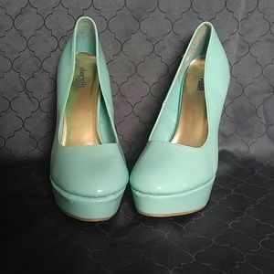 🌹🌹Mint green heels🌹🌹